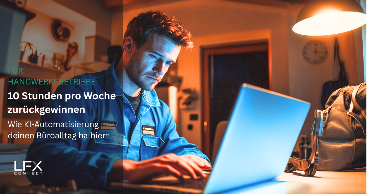 Heizungsinstallateur am Laptop — KI Automatisierung im Handwerk